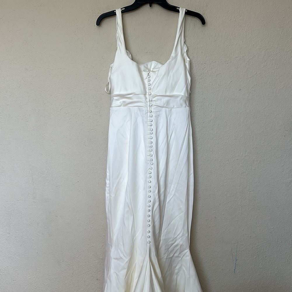 HOUSE OF CB 'Emilie' Off White Satin Mermaid Bridal Gown NWOT size L - Picture 11 of 15